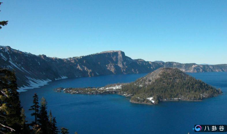 世界十大最深的淡水湖 你最想去看哪个呢