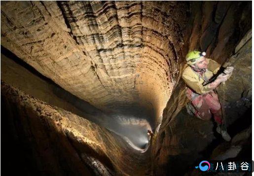 世界上十大最深的洞穴排行榜  最深可达6561英尺